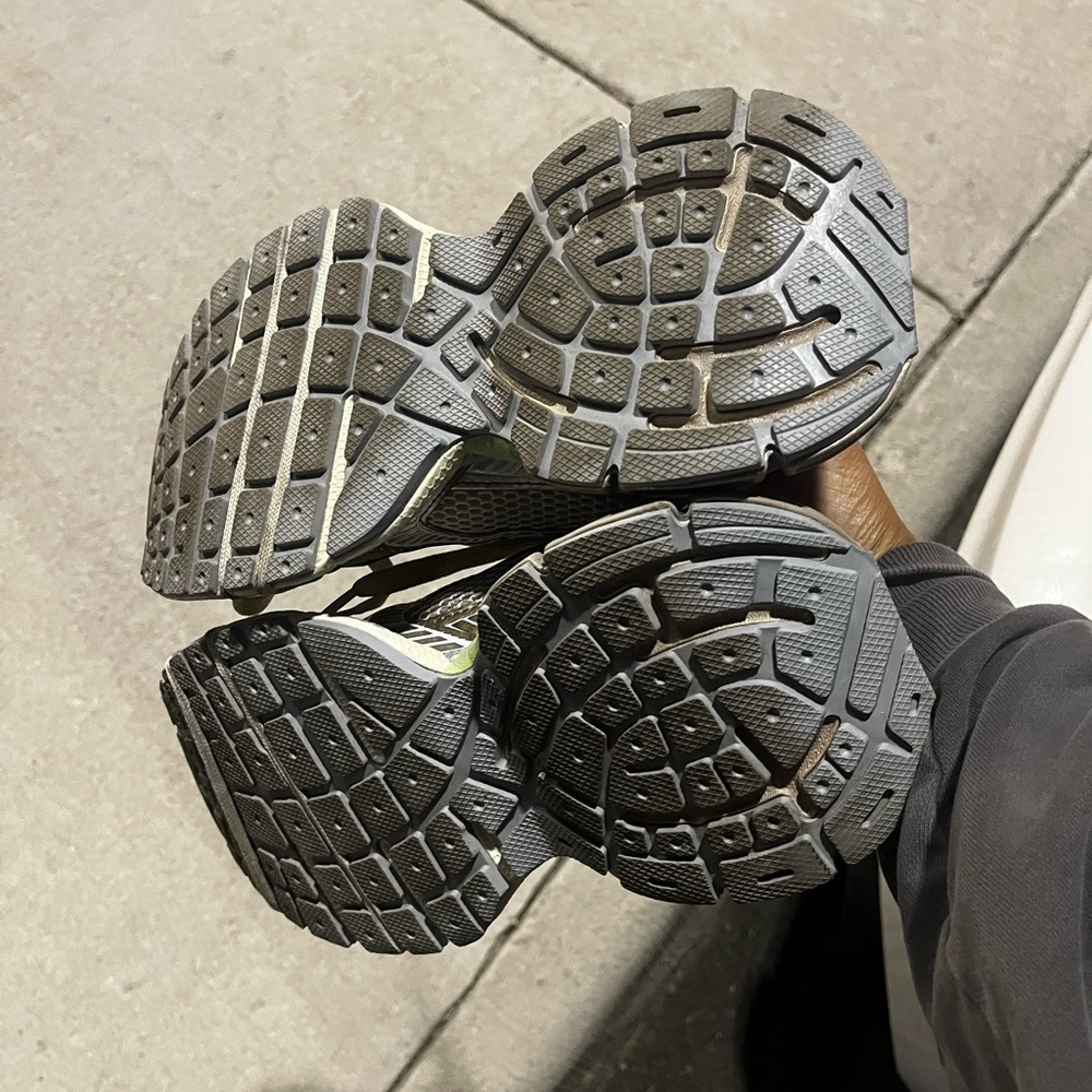 3XL Balenciaga Sneakers! - Picture 4 of 5